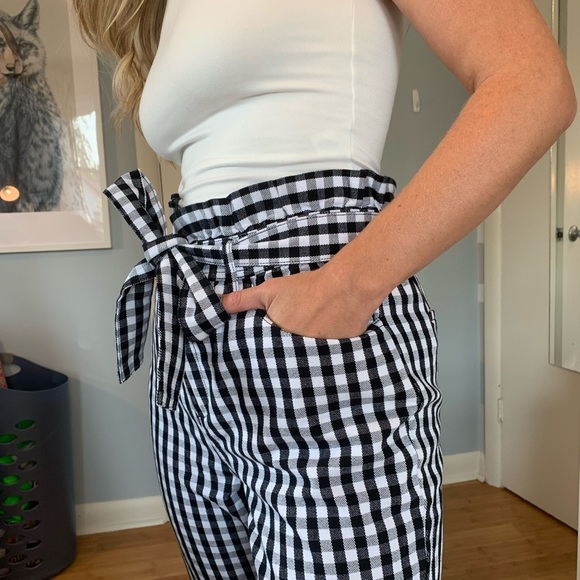 Who What Wear high waisted crops - Picture 5 of 8